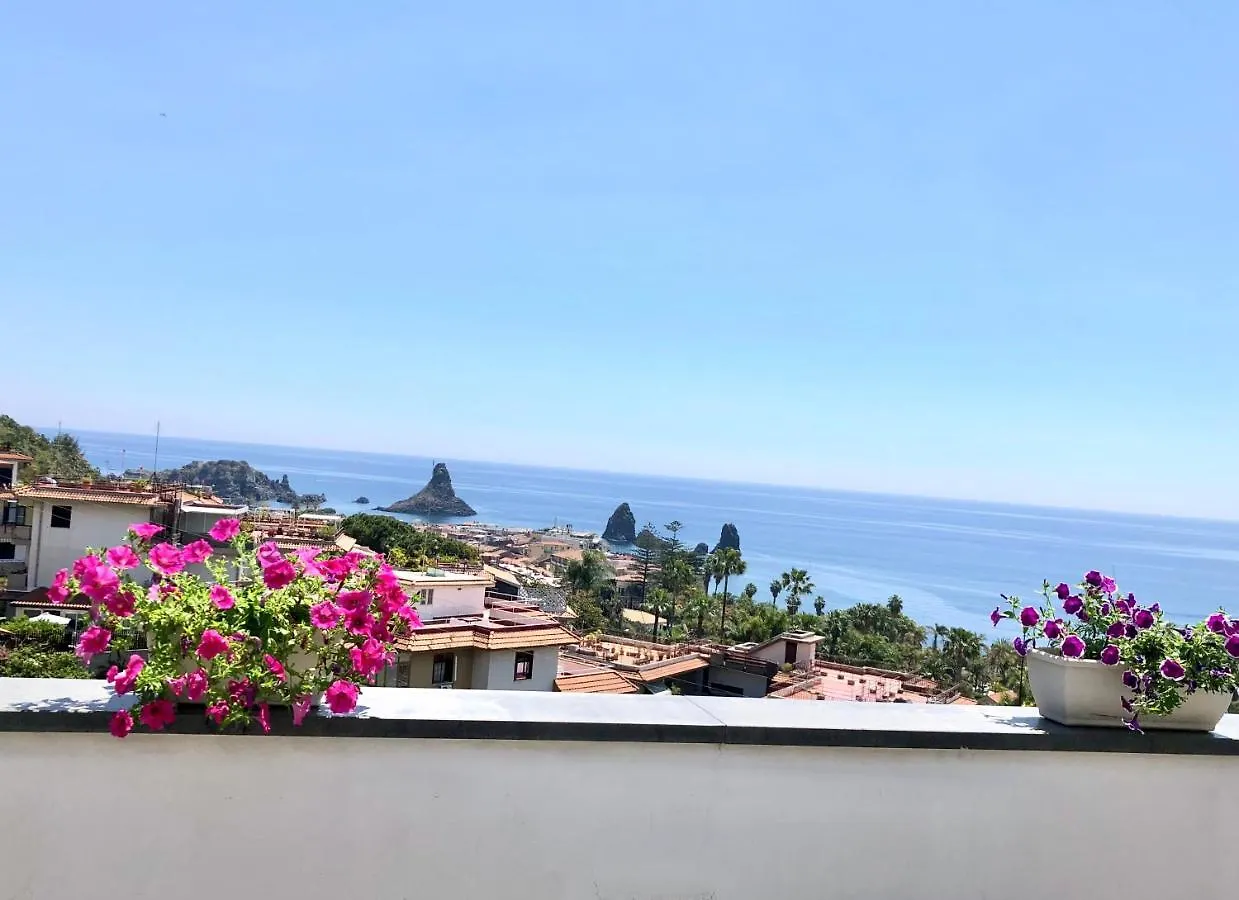 Belvedere Faraglioni Aci Castello 0*,  Italia