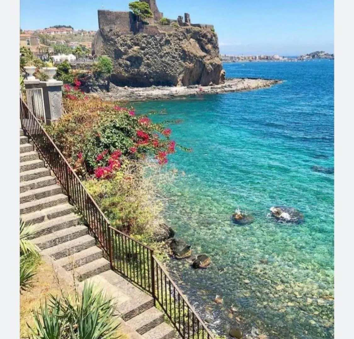 Appartamento Belvedere Faraglioni Aci Castello